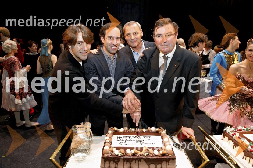  Edward Clug, umetniški direktor, Balet SNG Maribor;  Simon Krečič, umetniški direktor Opere SNG Maribor;  Danilo Rošker, direktor SNG Maribor;  Simon Robinson, dirigentHrestač, jubilejna stota izvedba, SNG Maribor