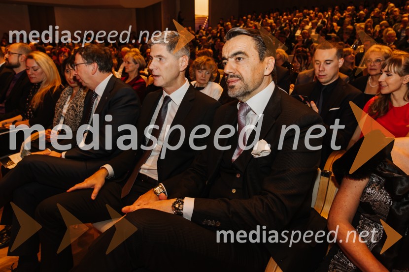  ... ;  Vojislav Kovač,  častni konzul Črne Gore v Sloveniji31. managerski koncert