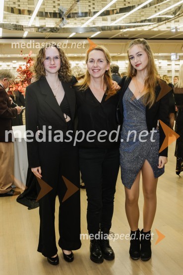  Miša Zmagaj;  Barbara Reya, fotografinja;  Živa Zmagaj31. managerski koncert