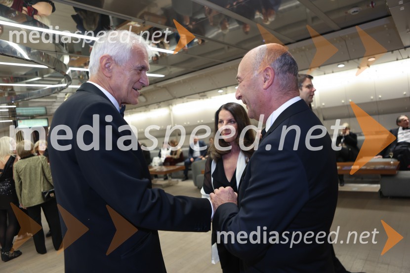  Slobodan Sibinčič , generalni sekretar Evropskega združenja poslovnih medijev, predsednik sveta Managerskih koncertov, Švedski generalni častni konzul;  Katja Dolenc Batagelj, izvršna dirketorica trženja, Postojnska jama;  Marjan  Batagelj, predsednik upravnega odbora, Postojnska jama31. managerski koncert