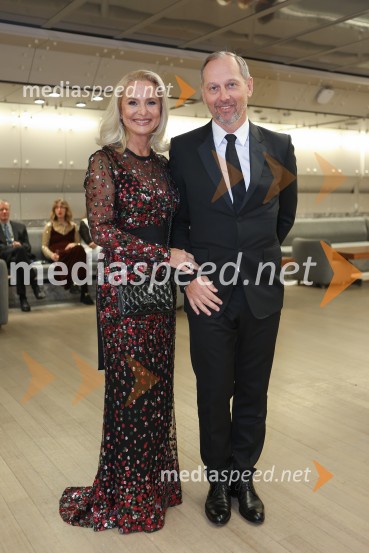  Diana Dimnik, predsednica Lions klub Ljubljana Iliria;  Patrik  Rozina31. managerski koncert