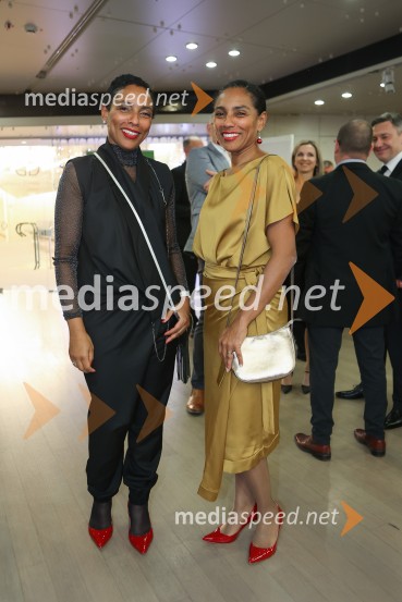  Irena Yebuah Tiran, operna pevka;  Leticia  Yebuah Slapnik, arhitektka in glasbenica31. managerski koncert