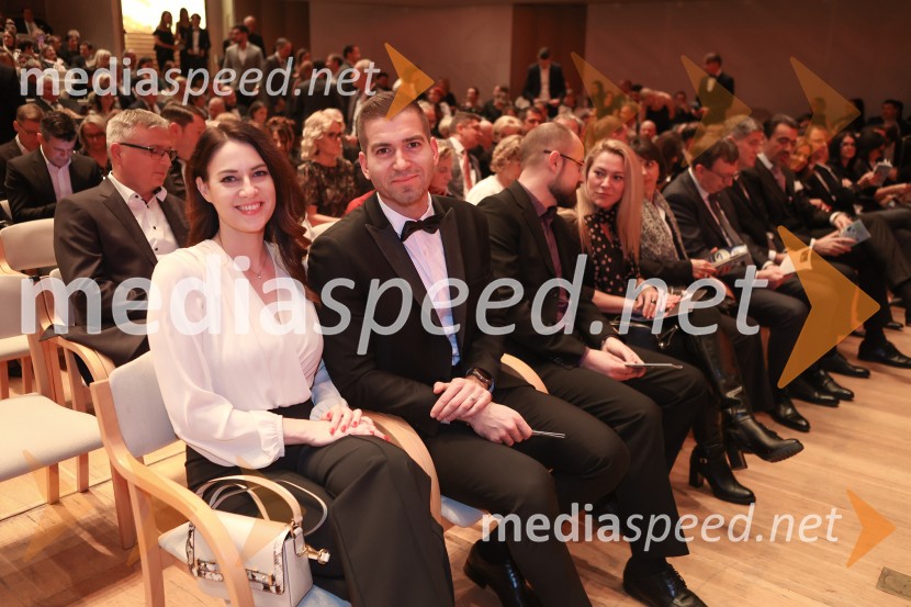  Mojca Pršina;  ... 31. managerski koncert