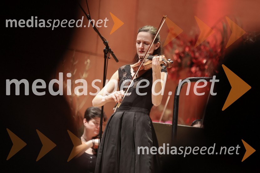  Petra Kovačič, violina31. managerski koncert