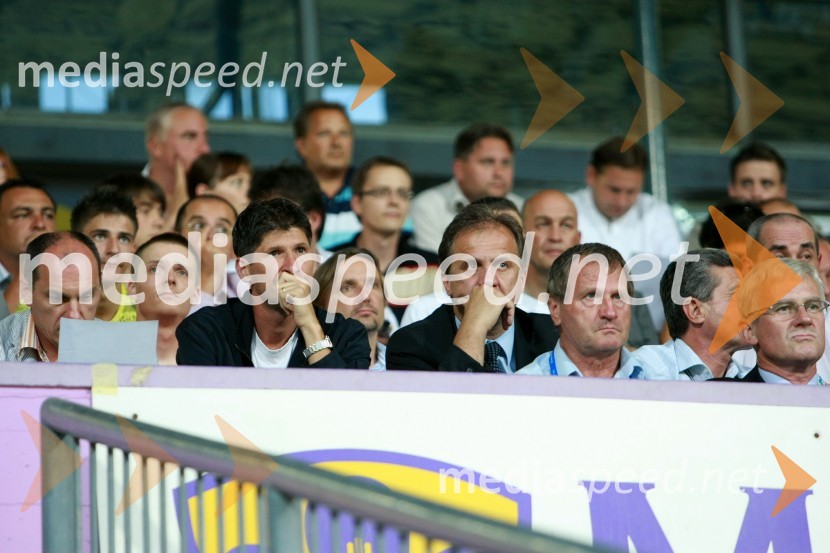 Simon Sešlar, nogometaš in Ivan Simič, predsednik Nogometne zveze SlovenijePovratna tekma 2. kroga kvalifikacij za Ligo prvakov, NK Maribor - FC Wit Georgia