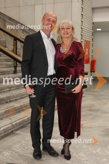  ... ; mag. Mojca Kunšek 31. managerski koncert