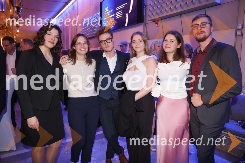  ... ;  ... ;  ... ;  ... ;  Leon Ravnikar, kitara;  ... 31. managerski koncert