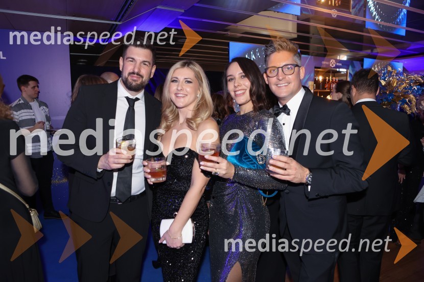  ... ;  ... ;  ... ;  Rok Koželj, AmCham31. managerski koncert