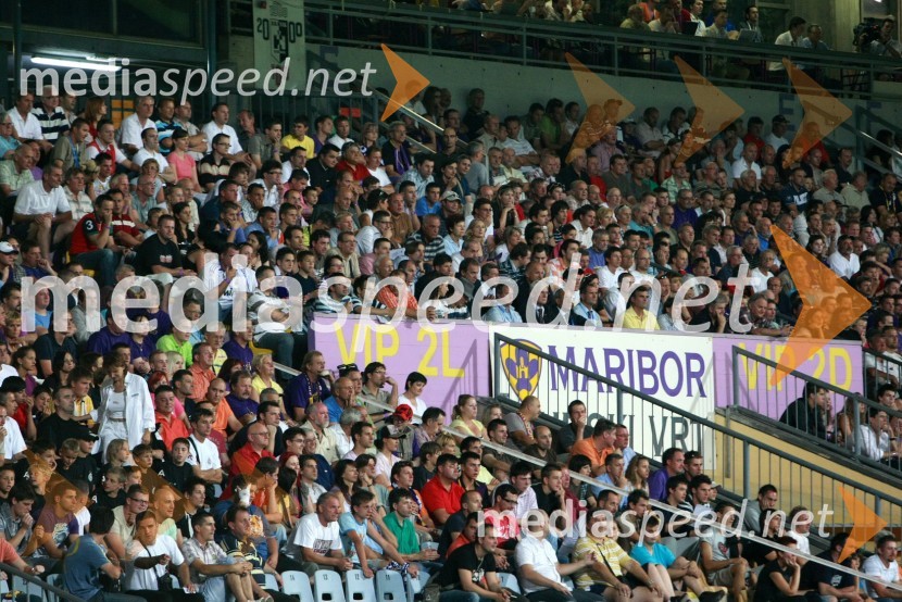 Tribuna na stadionu Ljudski vrtPovratna tekma 2. kroga kvalifikacij za Ligo prvakov, NK Maribor - FC Wit Georgia