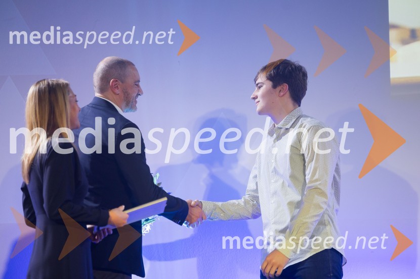  Marko Horvat,  vodja prodaje, Lidl Slovenija;  Bor Gradišek, parašportnik, šahistParašportnik leta 2024