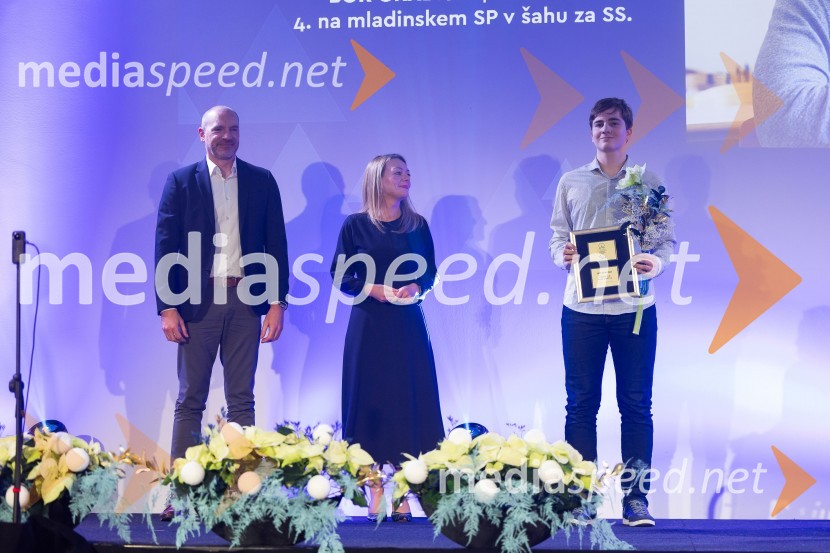  Marko Horvat,  vodja prodaje, Lidl Slovenija;  Metka Šilar Šturm, Nicelabel;  Bor Gradišek, parašportnik, šahistParašportnik leta 2024