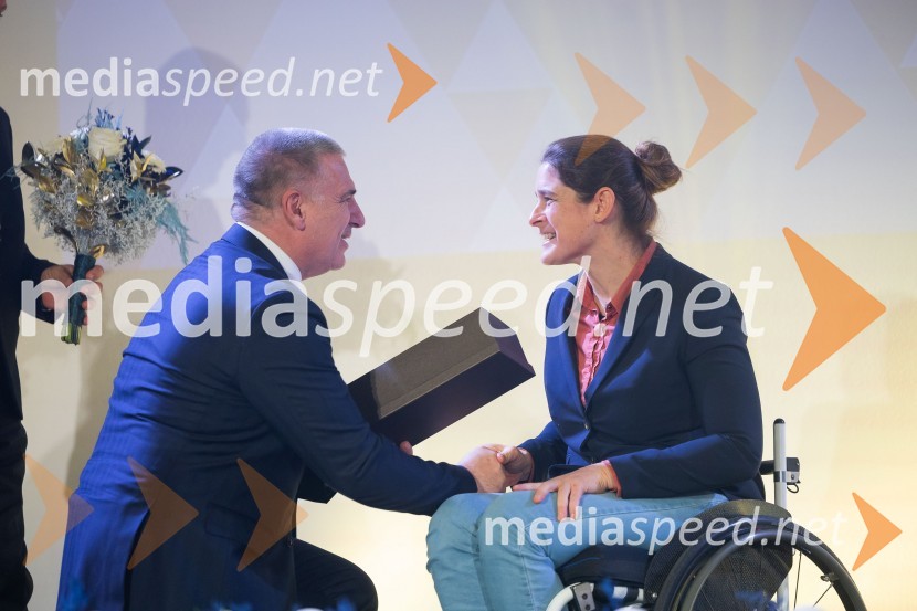  Marko Lotrič, predsednik, Državni svet;   Živa Lavrinc, paralokostrelkaParašportnik leta 2024