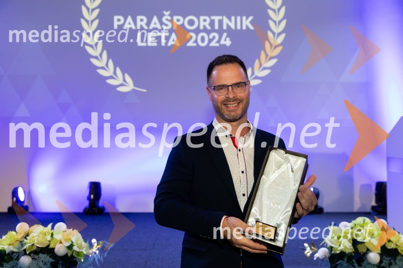  Dejan  Fabčič, slovenski paraolimpijec, parakajakašParašportnik leta 2024