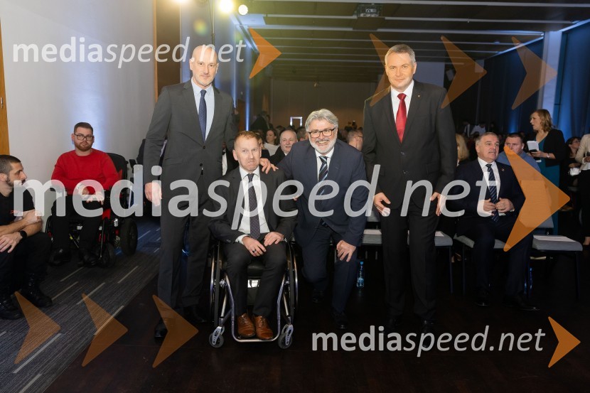  ... ;  ... ;  Roman Jakič, nekdanji slovenski obrambni minister; vodja reprezentance, Smučanje invalidov; mag. Dejan  Židan, državni sekretar na Ministrstvu za gospodarstvo, turizem in športParašportnik leta 2024