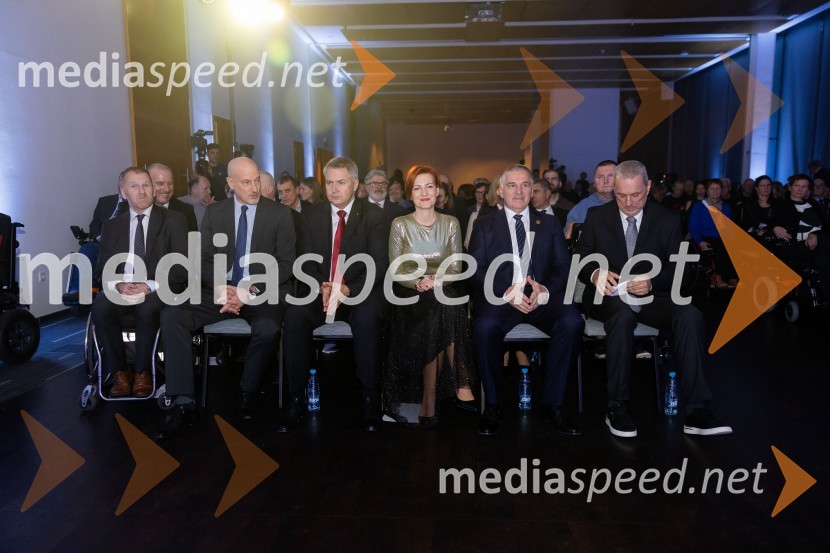  ... ;  ... ; mag. Dejan  Židan, državni sekretar na Ministrstvu za gospodarstvo, turizem in šport; dr. Asta Vrečko, ministrica za kulturo;  Marko Lotrič, predsednik, Državni svet;   Damijan Lazar,  predsednik, Zveza za šport invalidov SlovenijeParašportnik leta 2024
