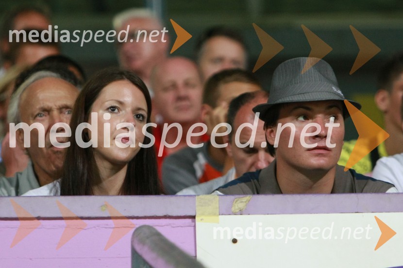 Anja Šrot, manekenka in spremljevalecPovratna tekma 2. kroga kvalifikacij za Ligo prvakov, NK Maribor - FC Wit Georgia