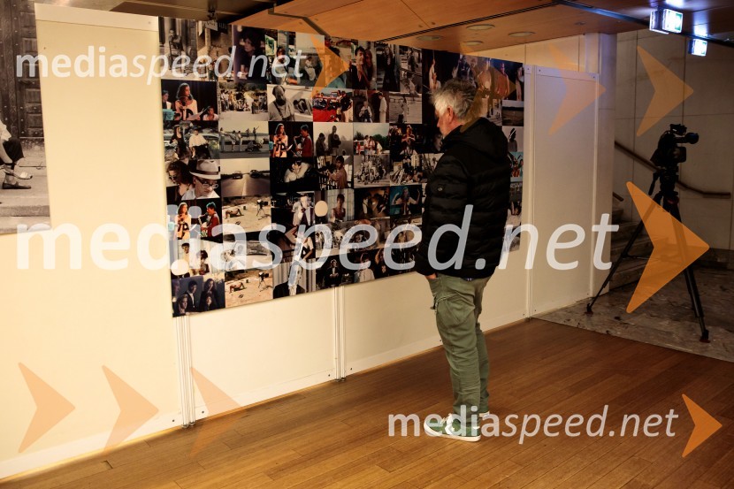 Babica gre na jug, svečana premiera digitalizirane klasike in poklon Vinciju Vogueu Anžlovarju