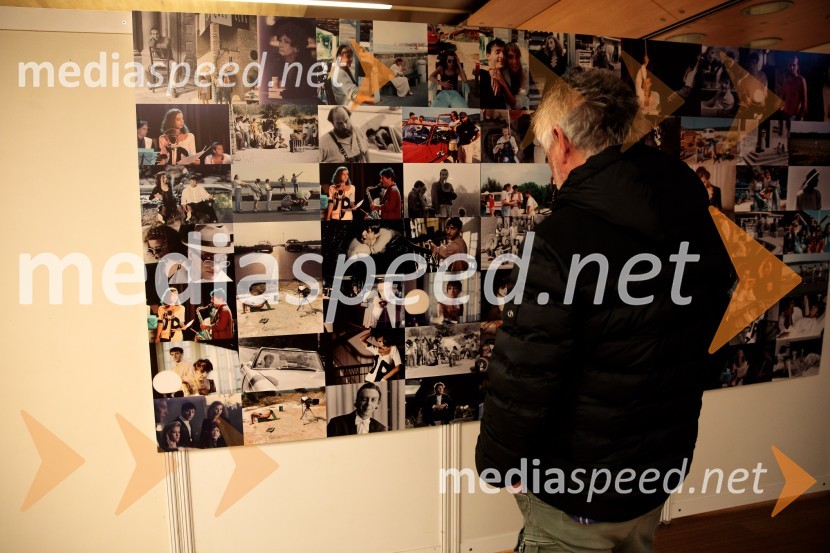 Babica gre na jug, svečana premiera digitalizirane klasike in poklon Vinciju Vogueu Anžlovarju