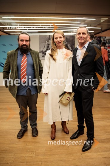   Jure Novak, generalni direktor, Cankarjev dom;  Nataša Matjašec Rošker, igralka;  Danilo Rošker, direktor SNG MariborBabica gre na jug, svečana premiera digitalizirane klasike in poklon Vinciju Vogueu Anžlovarju