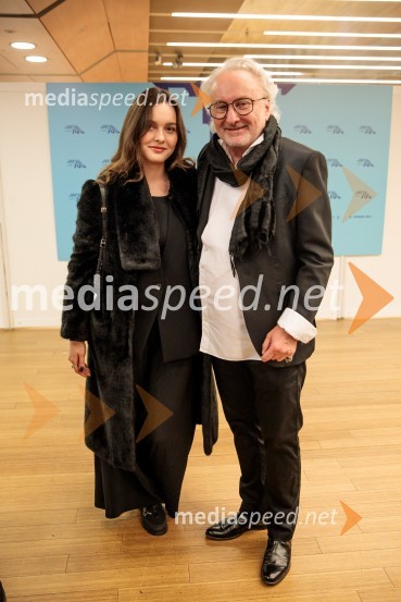  ... ;  Peter Bratuša, režiserBabica gre na jug, svečana premiera digitalizirane klasike in poklon Vinciju Vogueu Anžlovarju