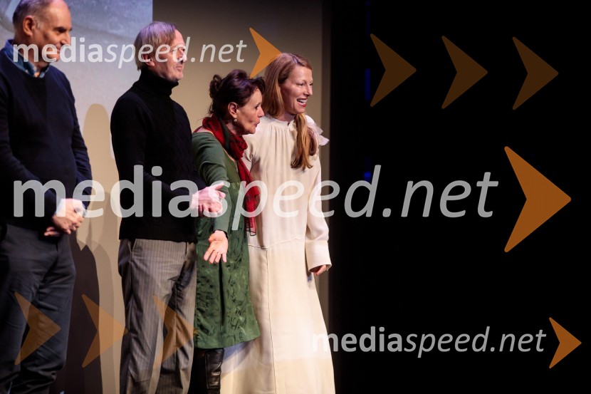  Stanko Kostanjevec, montažer;  Alojz Svete, igralec;  Draga Potočnjak, igralka in pisateljica;  Nataša Matjašec Rošker, igralkaBabica gre na jug, svečana premiera digitalizirane klasike in poklon Vinciju Vogueu Anžlovarju