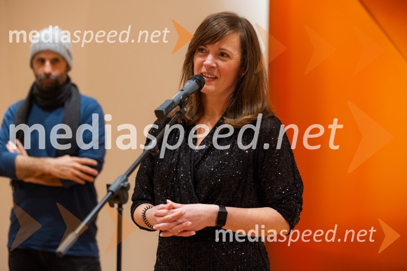  Tina peček, v.d. direktorja, Rokodelski center RibnicaStanje stvari / State of Affairs, odprtje razstave v Galeriji Miklova hiša