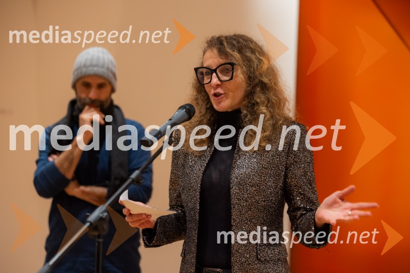  Polona Lovšin, vodja komunikacij, Riko d.o.o.Stanje stvari / State of Affairs, odprtje razstave v Galeriji Miklova hiša