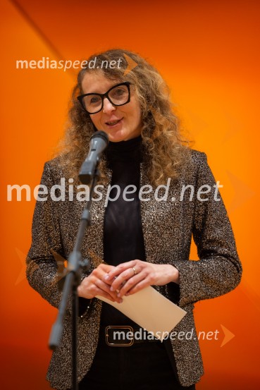  Polona Lovšin, vodja komunikacij, Riko d.o.o.Stanje stvari / State of Affairs, odprtje razstave v Galeriji Miklova hiša