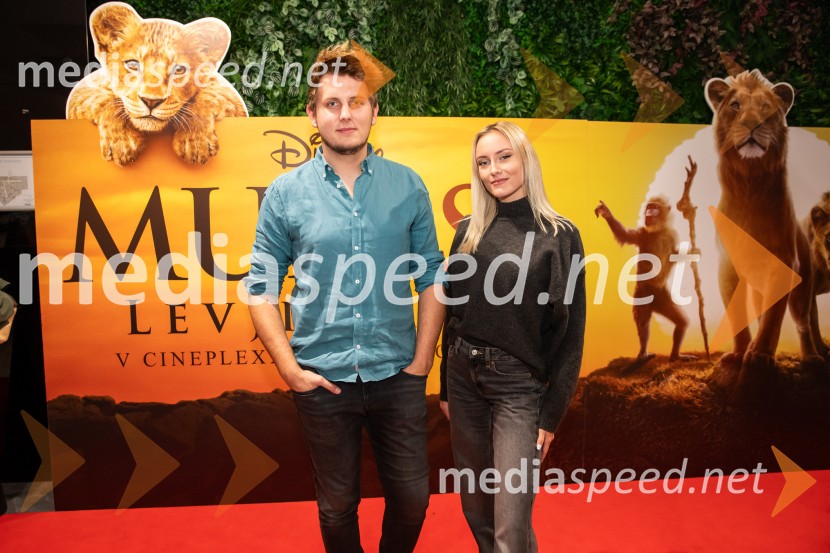  Til Čeh, pevec;  Aneja KrajncMufasa: Levji kralj, premiera v Cineplexx Ljubljana