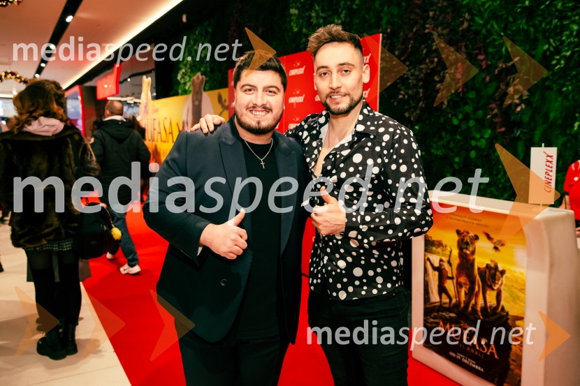  Luka Sešek, pevec, Ansambel Saša Avsenika;  Rok Piletič, BQLMufasa: Levji kralj, premiera v Cineplexx Ljubljana