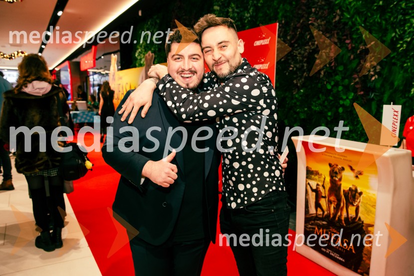  Luka Sešek, pevec, Ansambel Saša Avsenika;  Rok Piletič, BQLMufasa: Levji kralj, premiera v Cineplexx Ljubljana