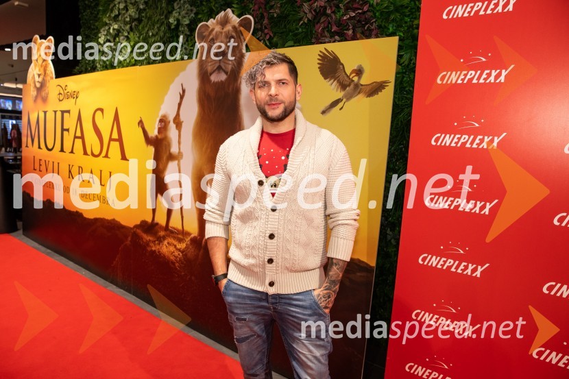  Klemen Bunderla, radijski voditelj, radio AktualMufasa: Levji kralj, premiera v Cineplexx Ljubljana