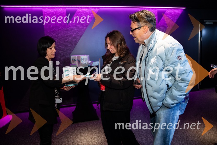  Andreja Purger, marketing Cineplexx;  ... ;  Jernej Kuntner, igralecMufasa: Levji kralj, premiera v Cineplexx Ljubljana