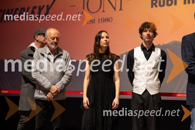  ... ;  Manuela Brečko - Manuella, pevka, ManuElla;  ... Mufasa: Levji kralj, premiera v Cineplexx Ljubljana