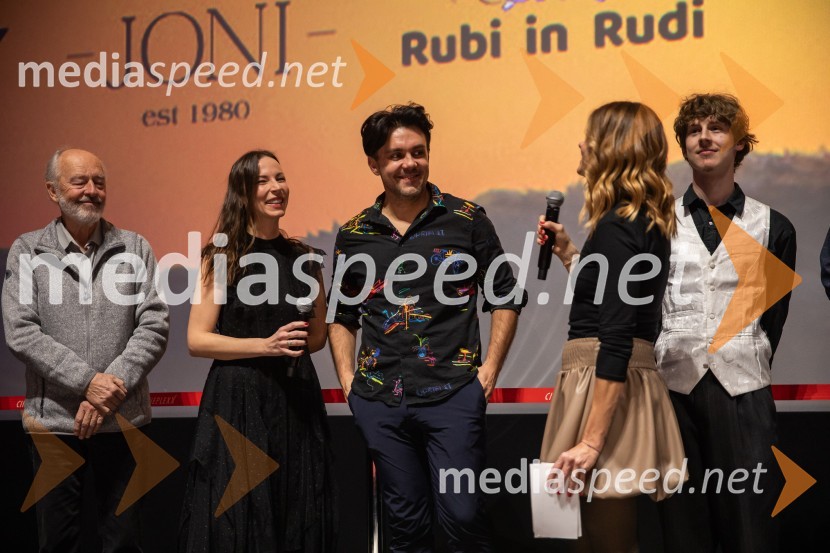  ... ;  Manuela Brečko - Manuella, pevka, ManuElla;  Aleš Vovk - Raay, glasbenik, duo Maraaya;  Teja  Jugovic, spletna vplivnica, Cool mamacita;  ... Mufasa: Levji kralj, premiera v Cineplexx Ljubljana