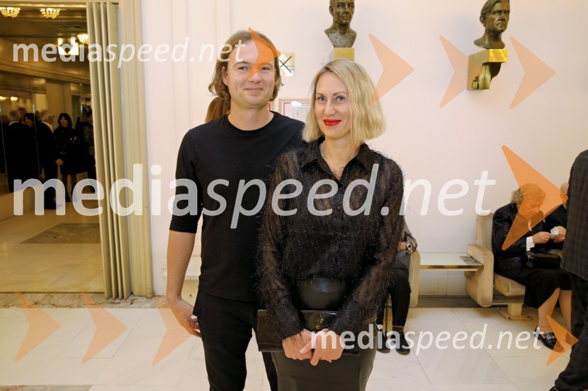  ... ;  Mateja Kožuh, producentka in joga učiteljica MS7Božično-novoletni koncert Simfoničega orkestra SNG Maribor