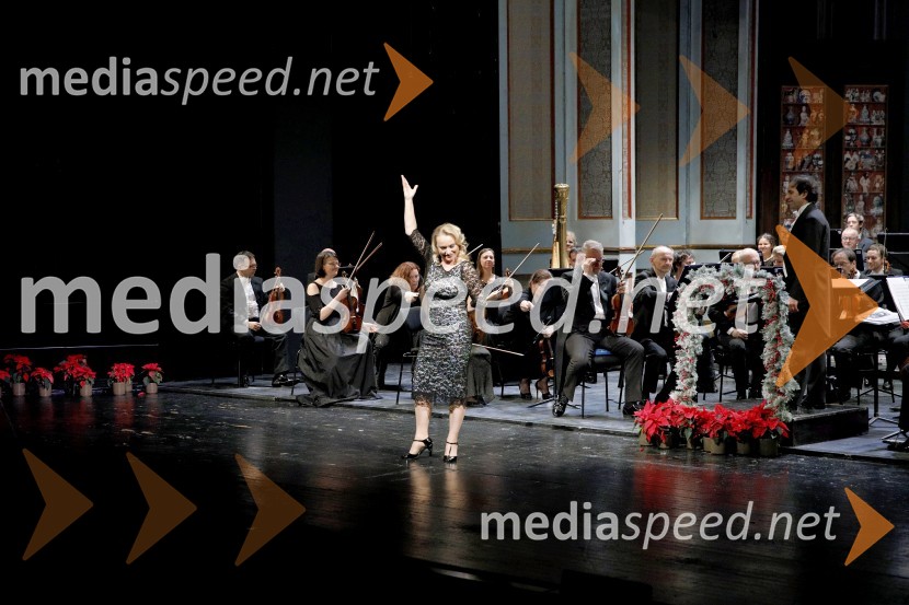  Sabina  Cvilak, operna pevkaBožično-novoletni koncert Simfoničega orkestra SNG Maribor