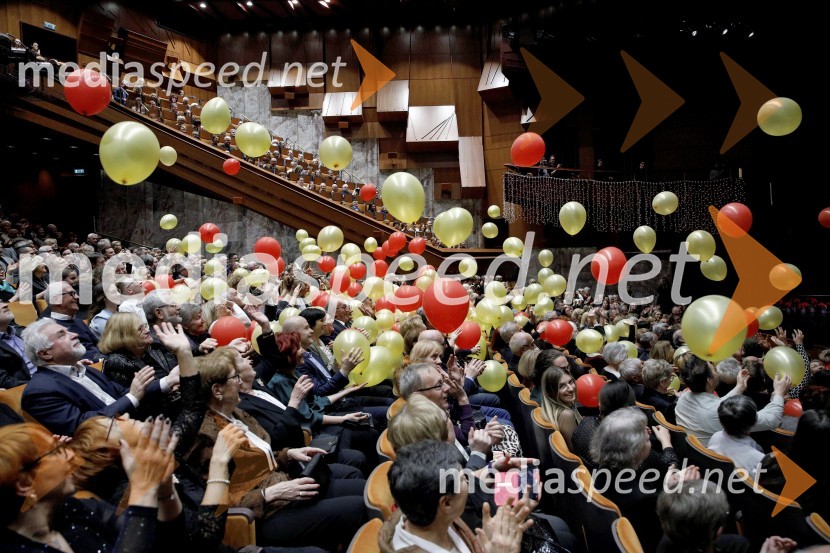 Božično-novoletni koncert Simfoničega orkestra SNG Maribor