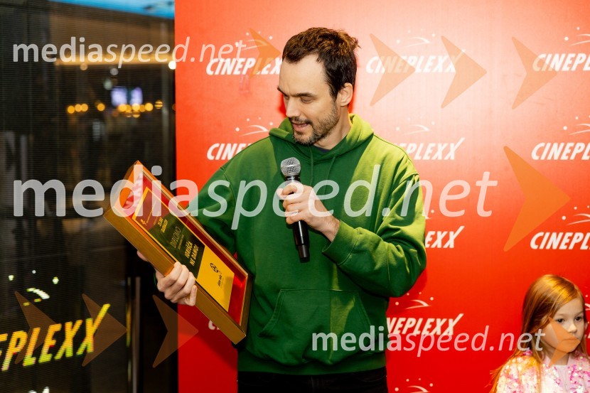  Luka Marčetić, igralec, režiser in scenaristPodelitev Zlate role filmu Igrišča ne damo