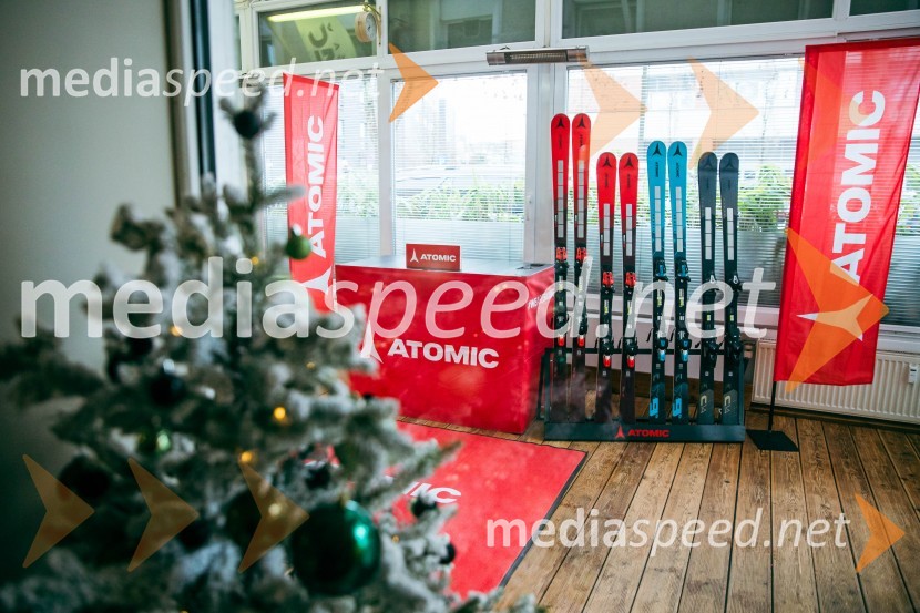 “Pred 2025 druženje” z Miho Hrobatom ob zaključku leta in uvodu v novo sezono