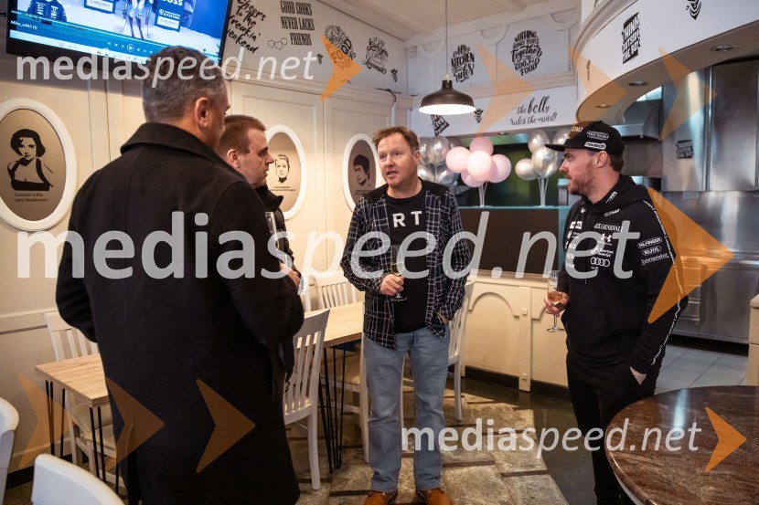  ... ;  Samo Pagon, vodja marketinga znamke Audi pri podjetju Porsche Slovenija d.o.o.;  Miha Hrobat, alpski smučar“Pred 2025 druženje” z Miho Hrobatom ob zaključku leta in uvodu v novo sezono