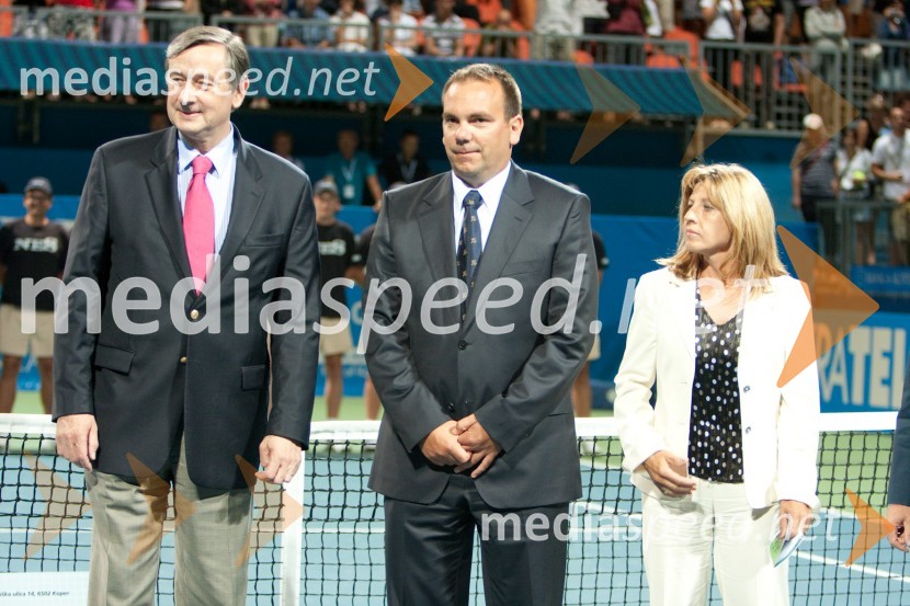 Dr. Danilo Türk, predsednik Republike Slovenije, Andrej Bizjak, direktor Banka Koper Slovenia Open in Mima Jaušovec, nekdanja kapetanka slovenske ženske teniške reprezentance in predsednica organizacijskega odbora turnirja Banka Koper Slovenia OpenSlovenian open 2009, finale