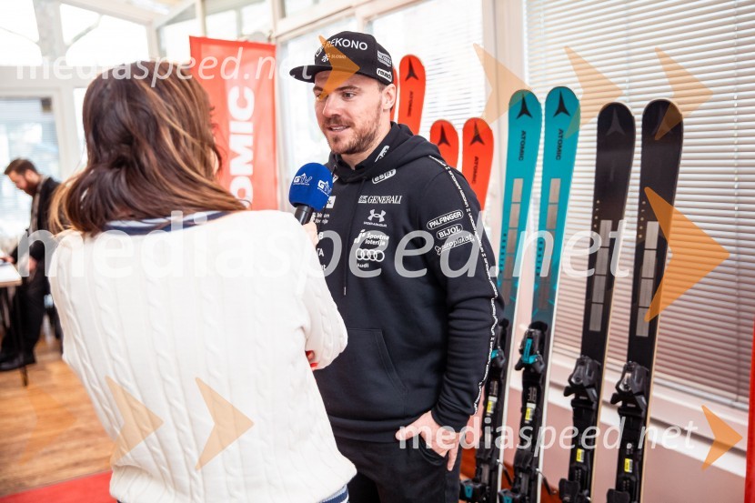  Miha Hrobat, alpski smučar“Pred 2025 druženje” z Miho Hrobatom ob zaključku leta in uvodu v novo sezono