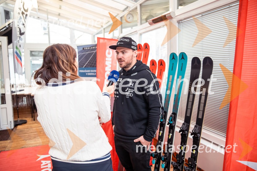  Miha Hrobat, alpski smučar“Pred 2025 druženje” z Miho Hrobatom ob zaključku leta in uvodu v novo sezono