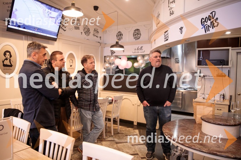  Aleksander  Vrtač, direktor, Avtohiša Vrtač Kranj;  ... ;  Samo Pagon, vodja marketinga znamke Audi pri podjetju Porsche Slovenija d.o.o.;  ... “Pred 2025 druženje” z Miho Hrobatom ob zaključku leta in uvodu v novo sezono