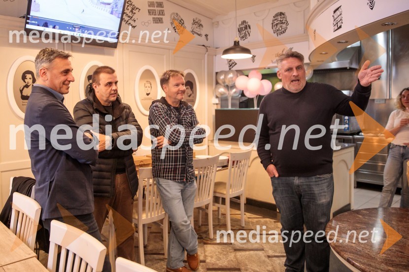  Aleksander  Vrtač, direktor, Avtohiša Vrtač Kranj;  ... ;  Samo Pagon, vodja marketinga znamke Audi pri podjetju Porsche Slovenija d.o.o.;  ... “Pred 2025 druženje” z Miho Hrobatom ob zaključku leta in uvodu v novo sezono