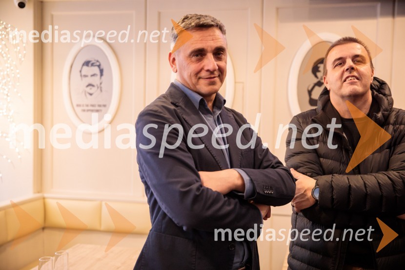  Aleksander  Vrtač, direktor, Avtohiša Vrtač Kranj;  ... “Pred 2025 druženje” z Miho Hrobatom ob zaključku leta in uvodu v novo sezono