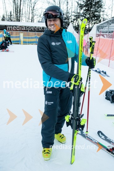  Tomaž Šušteršič, generalni sekretar organizacijskega komiteja PlanicaNovinarska konferenca OK Kranjska Gora ob robu FIS snežne kontrole
