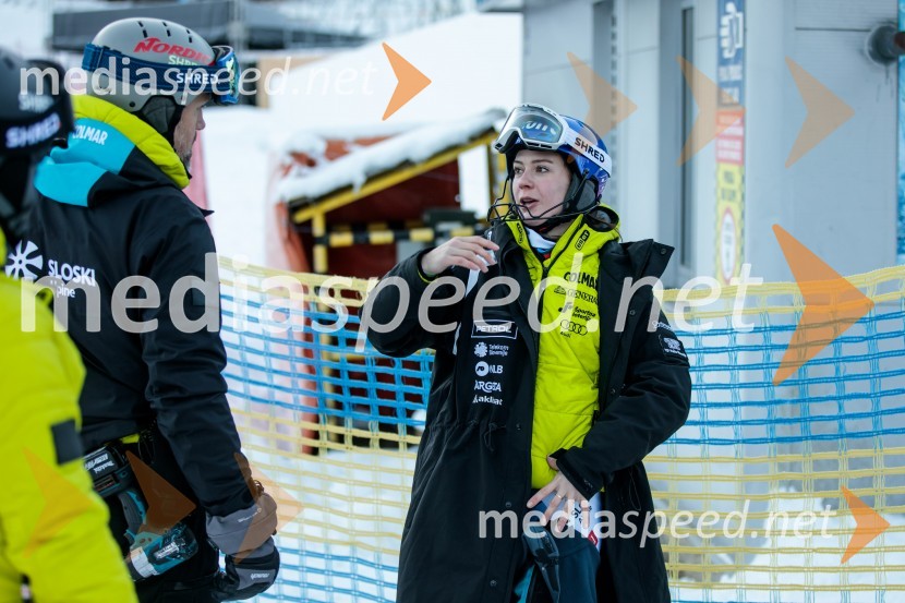  Andreja  Slokar, smučarkaNovinarska konferenca OK Kranjska Gora ob robu FIS snežne kontrole