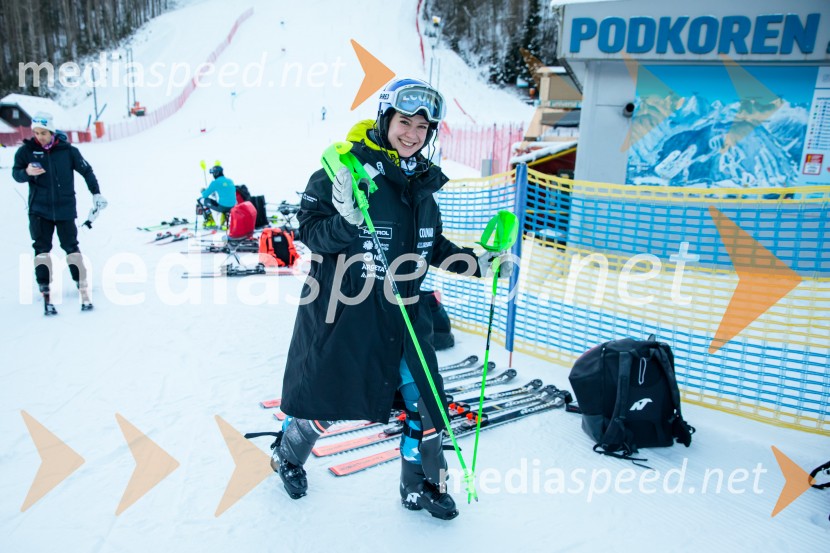  Andreja  Slokar, smučarkaNovinarska konferenca OK Kranjska Gora ob robu FIS snežne kontrole